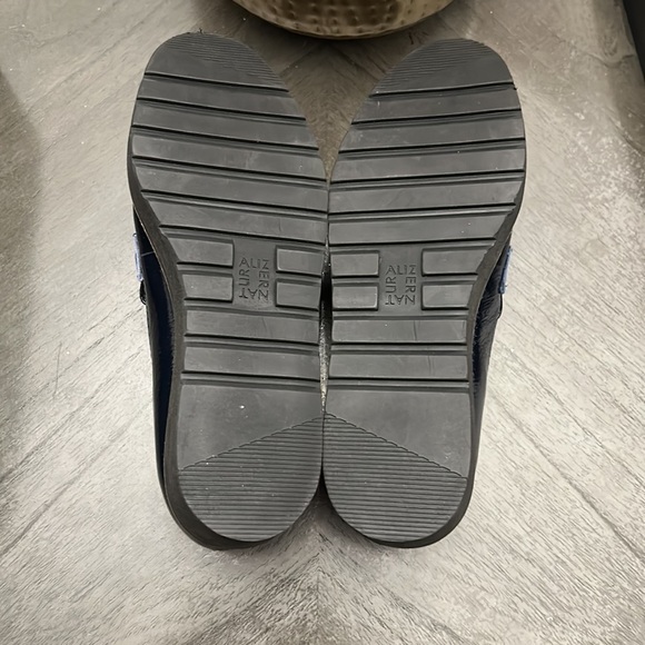 Naturalizer Adiline Platform Loafer (WIDE) - Picture 3 of 11